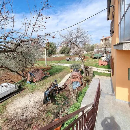 Valenta Apartment